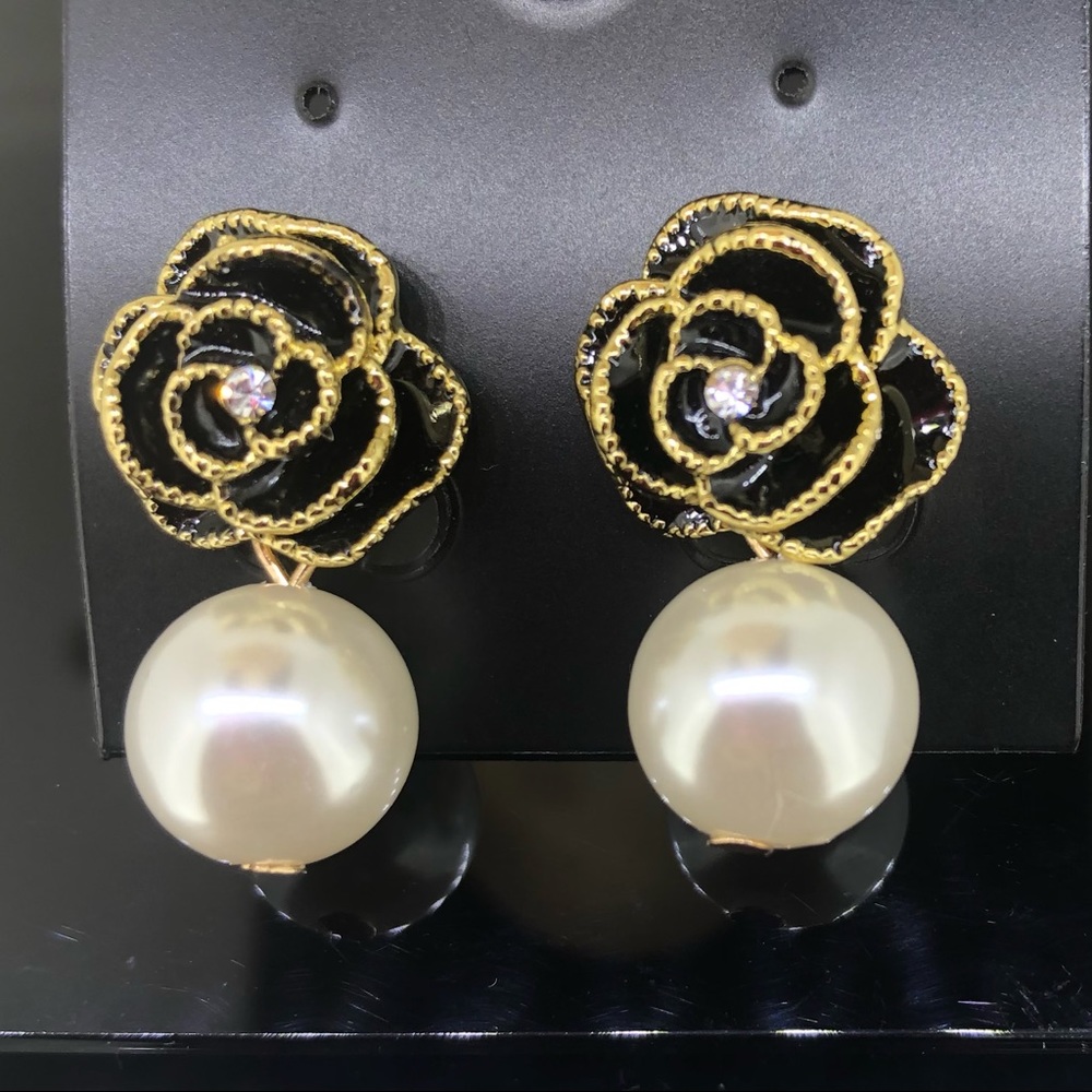 Camellia Flower Enamel Pearl Dangle Earrings